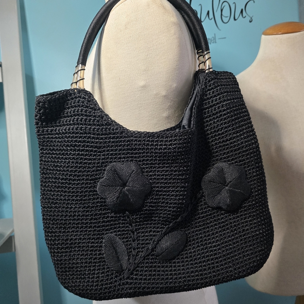 ⚡️Cute Black Woven Handbag with Floral Design
